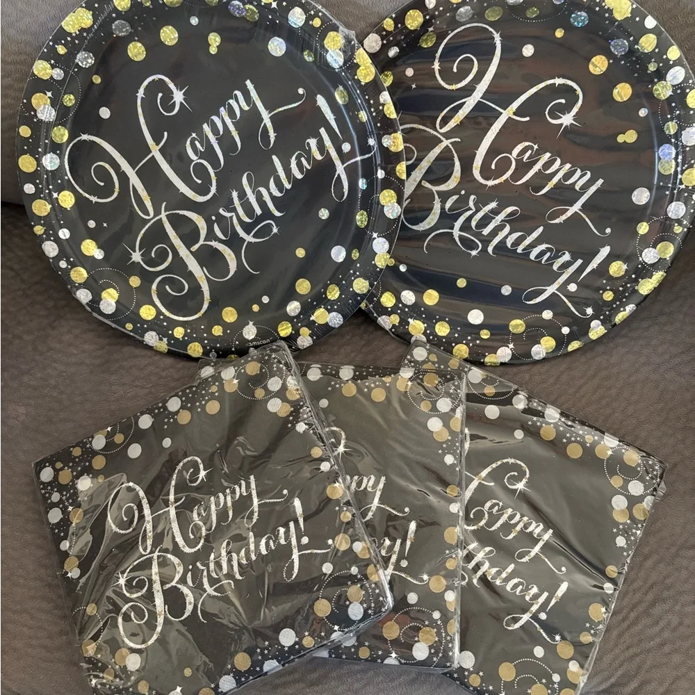 Elegant Black and Gold Happy Birthday Party Set